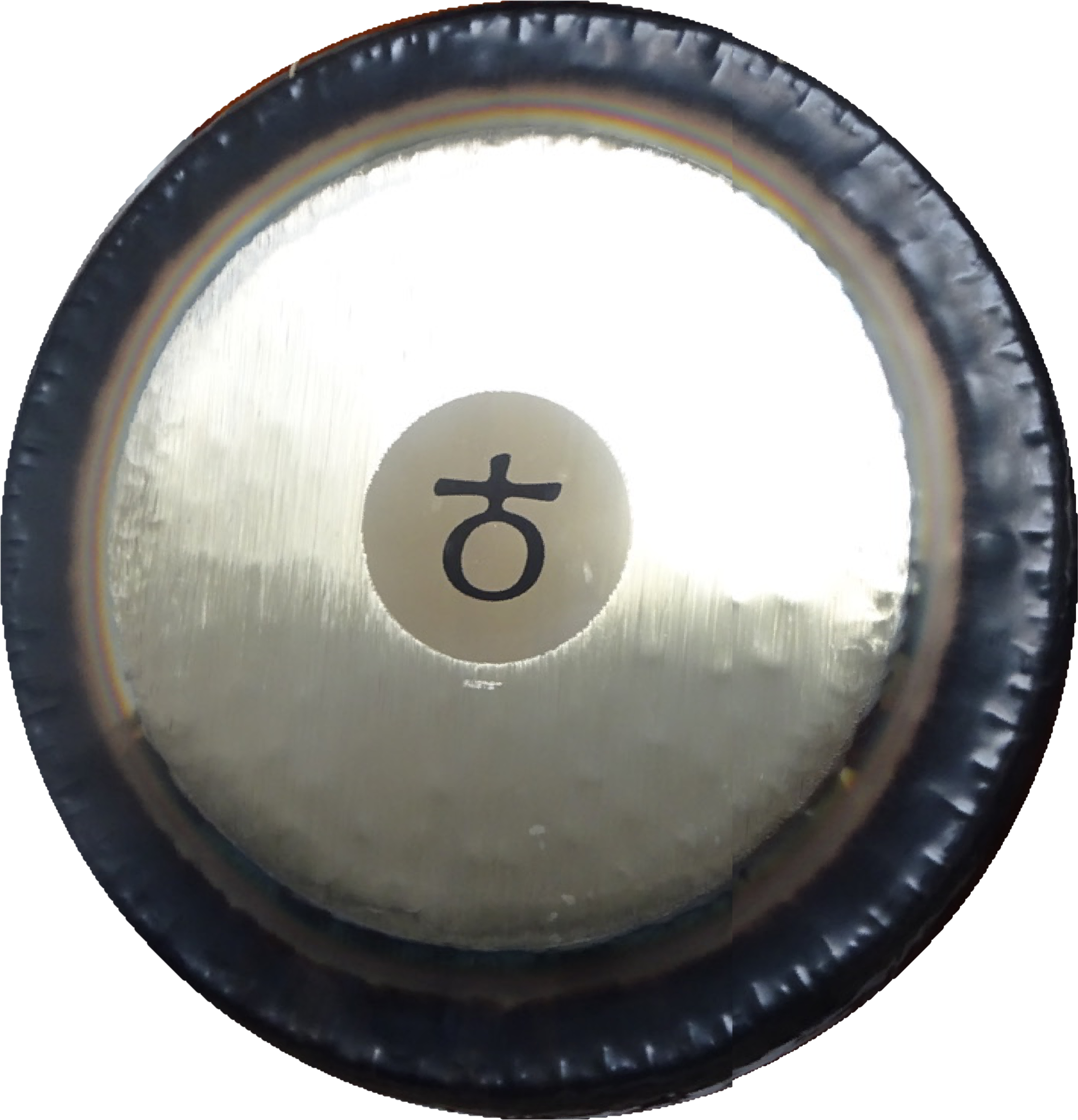 A Paiste Earth Gong for the gong bath on the French Riviera